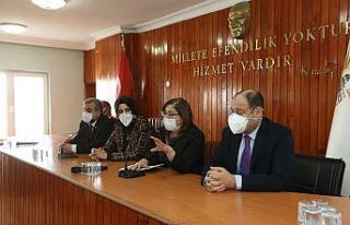 Bayan belediye başkanlarının kıskandıran dayanışması