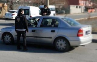 Bayburt’ta polis ve jandarma denetimlere devam ediyor