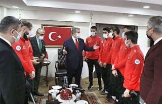 BBP Genel Başkanı Destici, Türkiye Milli Ampute...