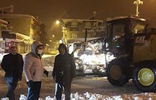 Belediye Başkanı Emre, kar çalışmalarını inceledi