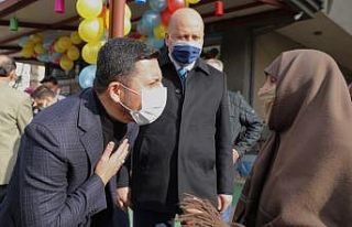 Belediye Başkanı Rasim Arı, esnaf ziyaretlerinde...