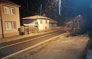 Bilecik’e yılın ilk karı yağdı