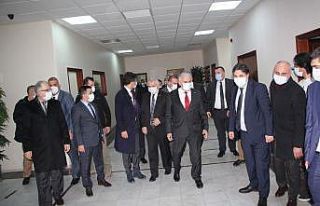 Binali Yıldırım’dan yerli aşı çalışmalarının...