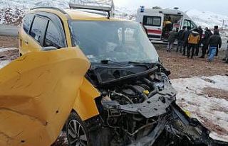 Bingöl’de trafik kazası: 1 ölü, 2 yaralı