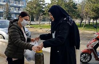 Bir şişeyle başladı, pandemide taleplere yetişemiyor