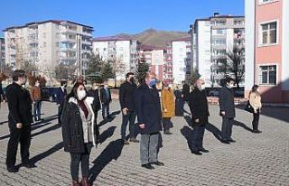 Bitlis’te bayrak töreni