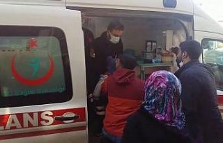 Bitlis’te çatıdan düşen kar kütlesi 4 kişiyi...
