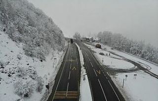 Bolu Dağı beyaz gelinliğini giydi