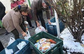 Bu mahallede imece usulü örnek yardımlaşma var