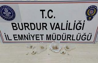 Burdur’da zehir tacirleri, uyuşturucuyu balonların...