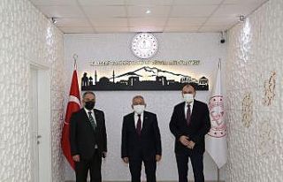 Büyükkılıç’tan haftanın ilk günü ziyaretler