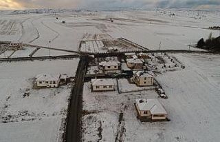 Çankırı’da kar yağışı vatandaşı sevindirdi