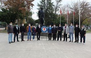 Ceyhan’da gazeteciler günlerini kutladı