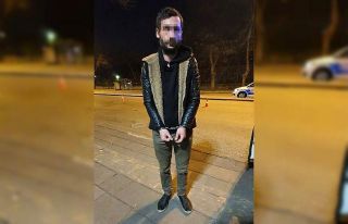 Ceza yememek için taksinin bagajında yolculuk yaparken...