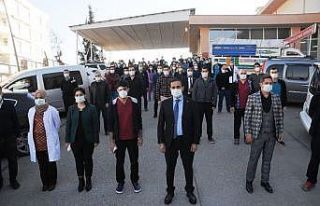 Cizre’de erkek hemşire hasta yakınları tarafından...