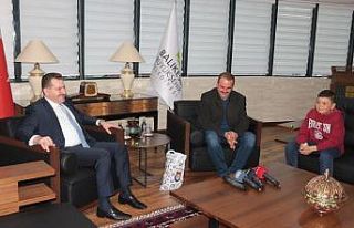 ’Çoban Şevki’ makamda