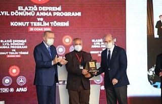 Cumhurbaşkanı Erdoğan: “Elazığ’da 8 bin ailemizi...