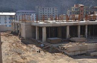 Dağlar arasında kaybolan Uludere, 100 milyonluk...