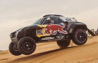 Dakar Rallisi’nde ilk haftayı Peterhansel zirvede...