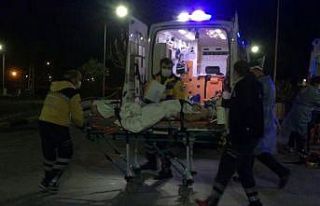 Define ararken kazdıkları alan patladı: 1 ağır...