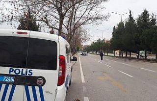 Denizli polisi kısıtlamada kuş uçurtmuyor