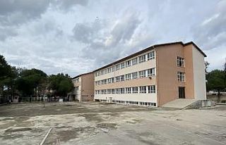 Depreme dayanıklı olmayan okul yeniden yapılacak