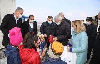 Depremin birinci yılında depremzede aileler unutulmadı