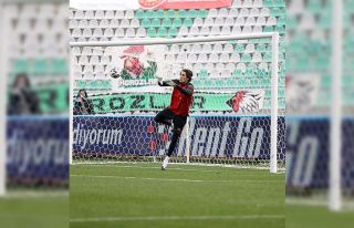 Doğan Alemdar 3 maçta gol yemedi