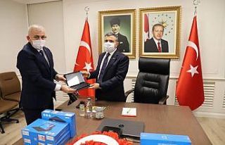 DTSO’dan milli eğitime tablet desteği