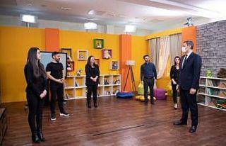 EBA TV öğretmenlerinden rekor: 10 ayda 10 bin ders...
