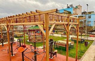 Eğil’de aile parkı hizmete açıldı
