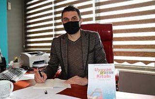 Eğitimci Lokman Tekin’in ‘Uyuyan Devlerin Kitabı’...