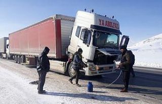 Eksi 25 derece yakıt depoları donan sürücüler...