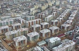 Elazığ’da yapılan deprem konutları drone ile...