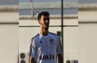 Elazığspor’da Ömer Yıldız, sözleşmesini feshetti