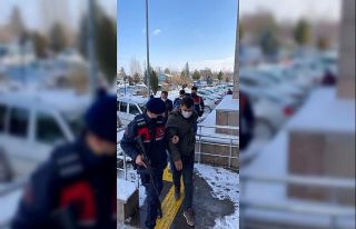 Elektronik eşya hırsızlarını JASAT yakaladı