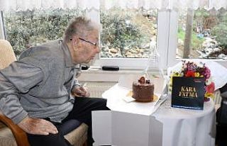 Emekli öğretmen 103 yaşında hayatını kaybetti