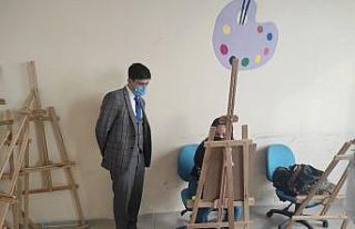 Ergani Kaymakamı Öztürk Gençlik Merkezini gezdi