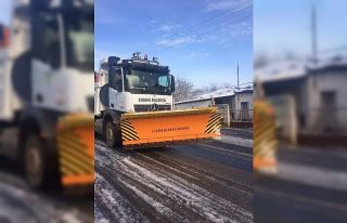 Ergene Belediyesi kar yağışının çileye dönmesini...