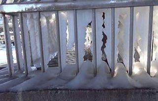 Erzurum buz kesti: Eksi 28