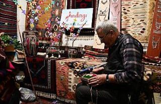 Eski küpler, tarihi elbiseler ve eski keçeler sanat...