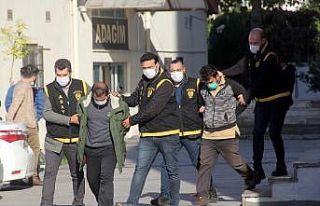 Ev almak için taşıdığı içkileri satıp “gasp...