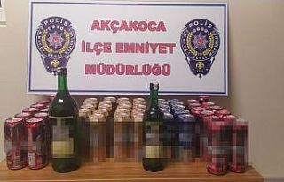 Evde alkol satışına polis baskını