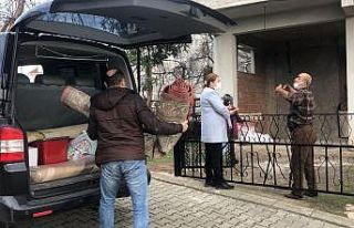 Evleri yanan aileye Umut oldular