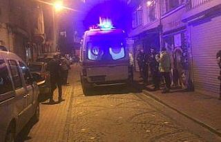 Fatih’te kimlik sorgusu yapan bekçiye otomobil...