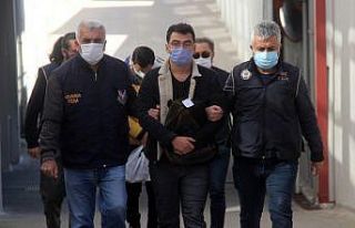 FETÖ operasyonunda gözaltına alınan muvazzaf astsubay...