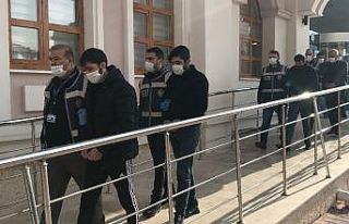 FETÖ yalanıyla 160 bin lira dolandıran 6 şüpheli...