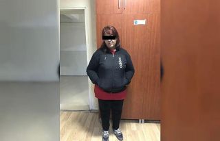 Fuhuş yapılan evi takibe alan polis, şüphelileri...