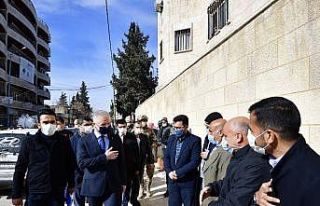 Gaziantep Valisi Gül, Cerablus’ta sokakları dolaştı,...