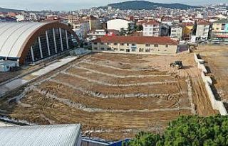 Gebze’nin yeni futbol sahası şekillenmeye başlandı